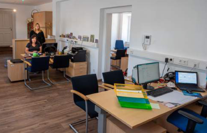 � Bernhard Wieczorek