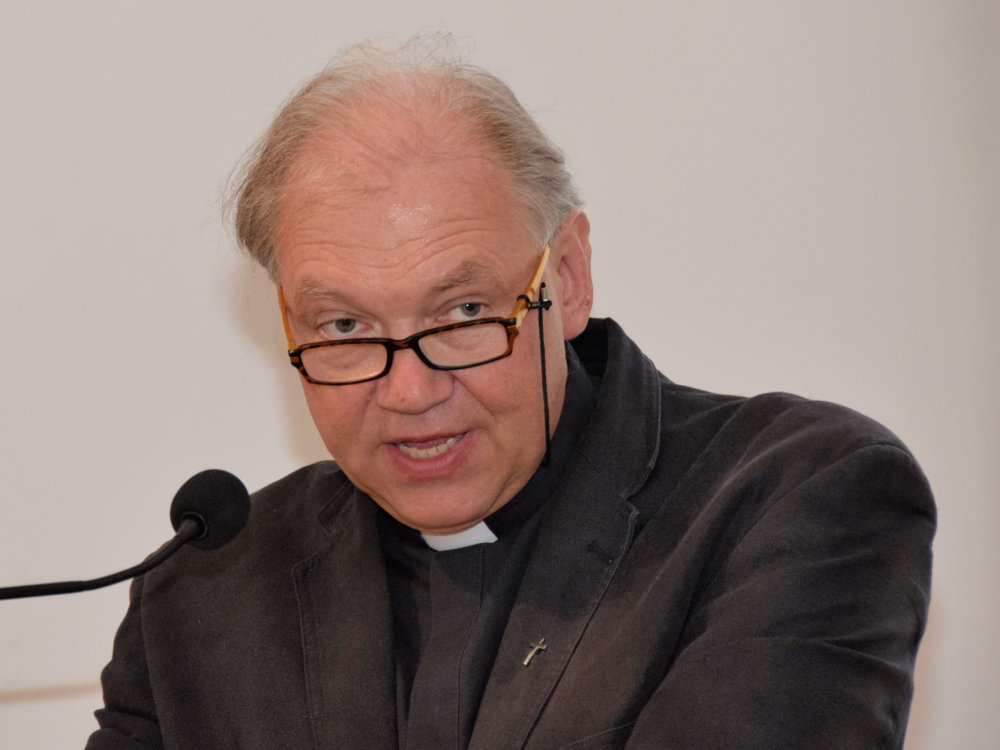 � Bernhard Wieczorek