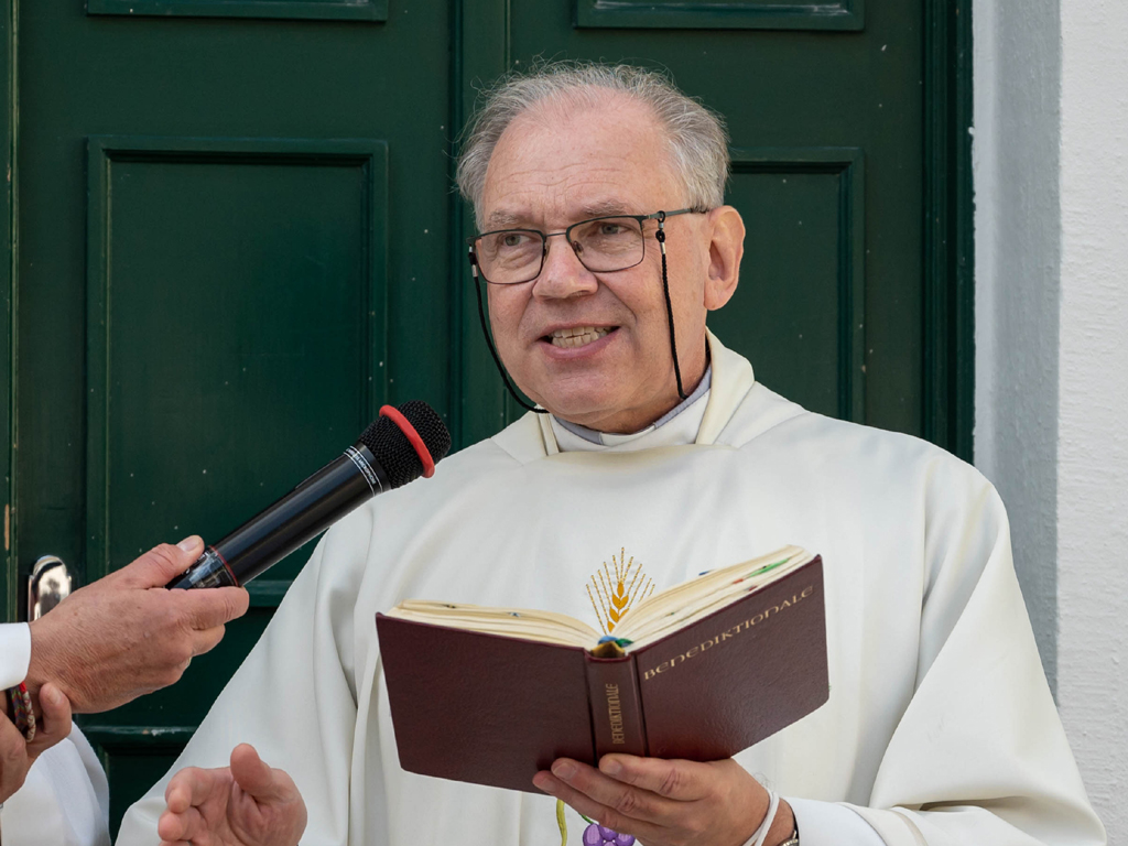 � Bernhard Wieczorek