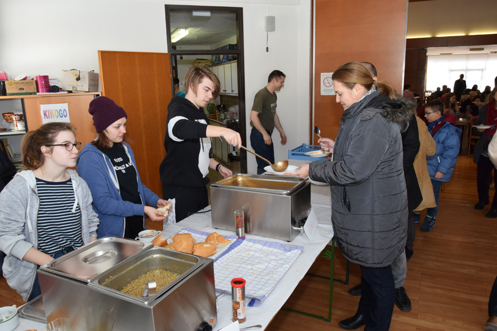 � Bernhard Wieczorek