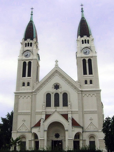 � Invisigoth67/wikipedia.com