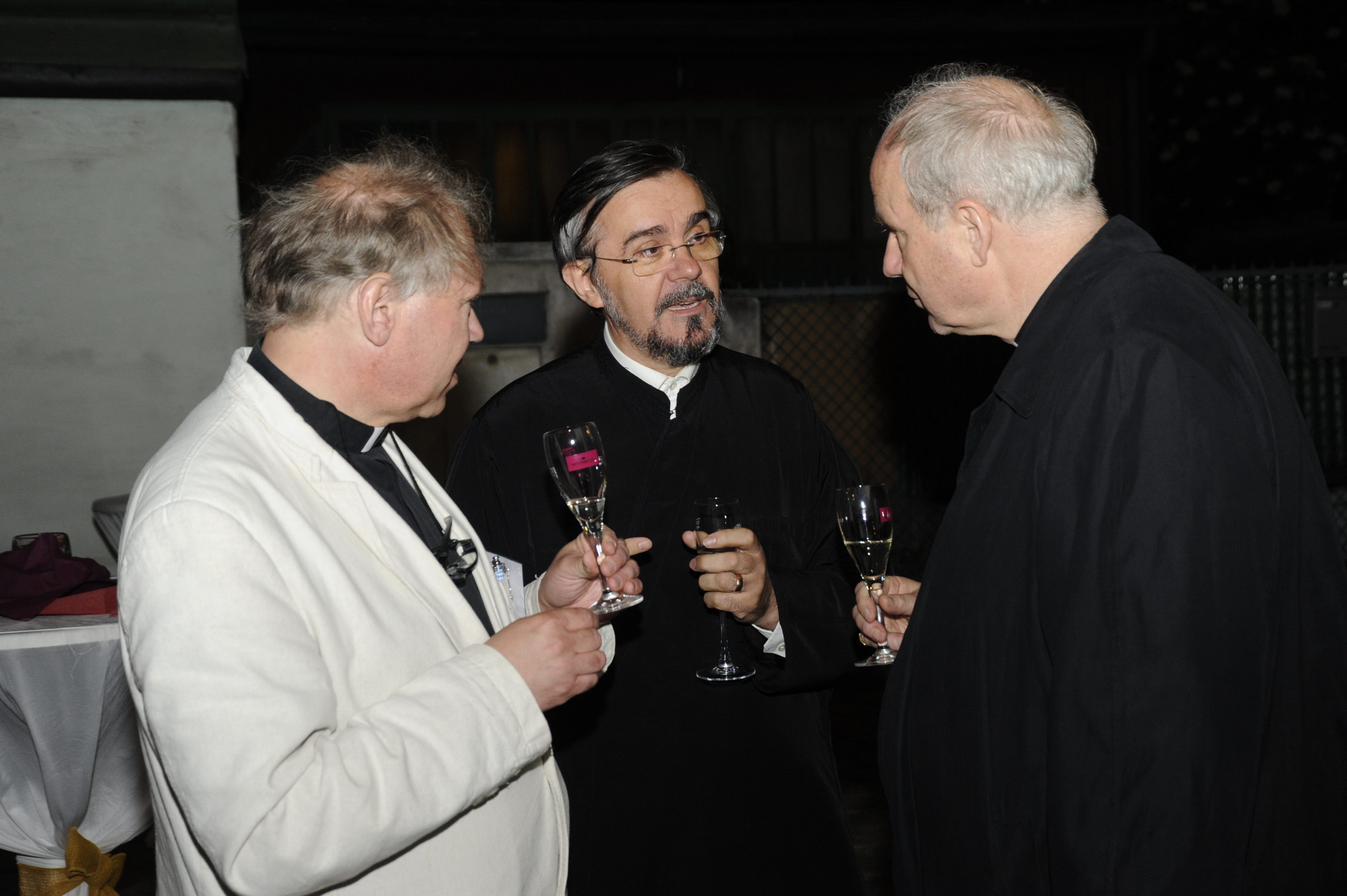 � Helmut Klauninger