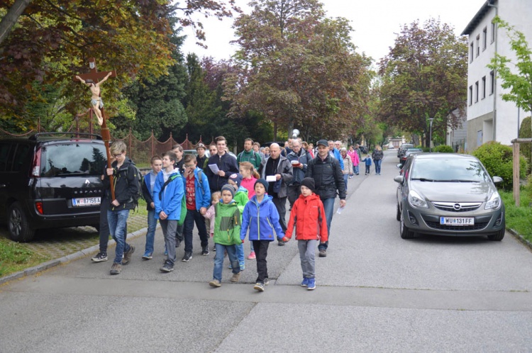 Wallfahrt nach Maria Lanzendorf