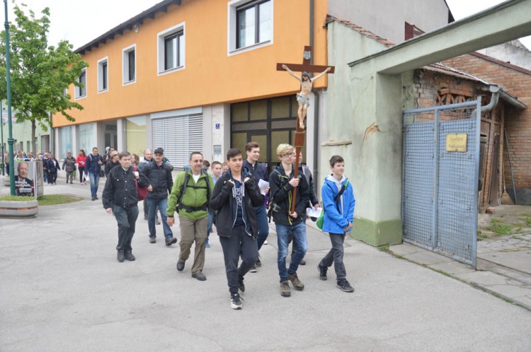 Wallfahrt nach Maria Lanzendorf